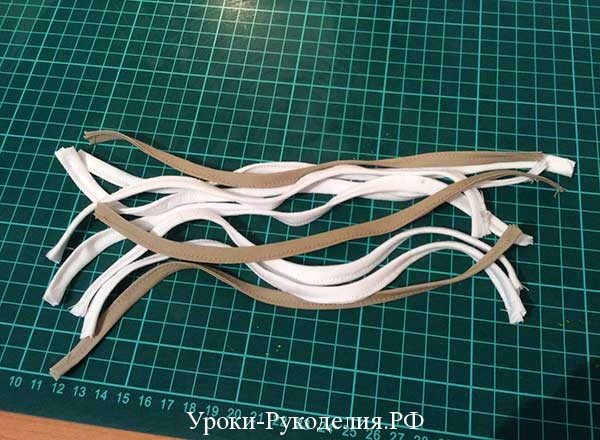 разноцветные шнурки